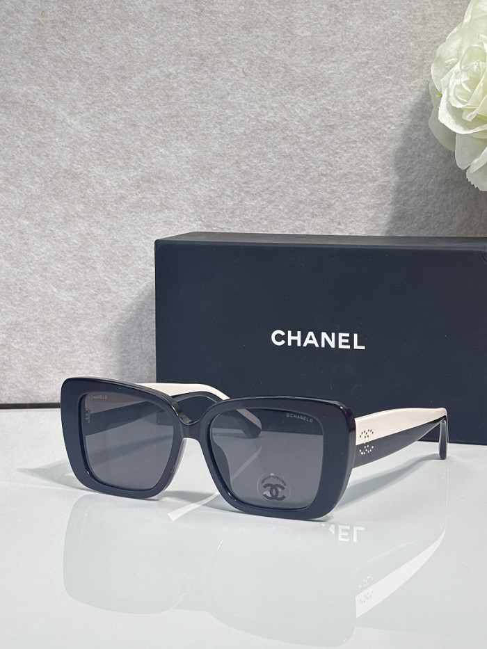CHNL Sunglasses AAAA-7302