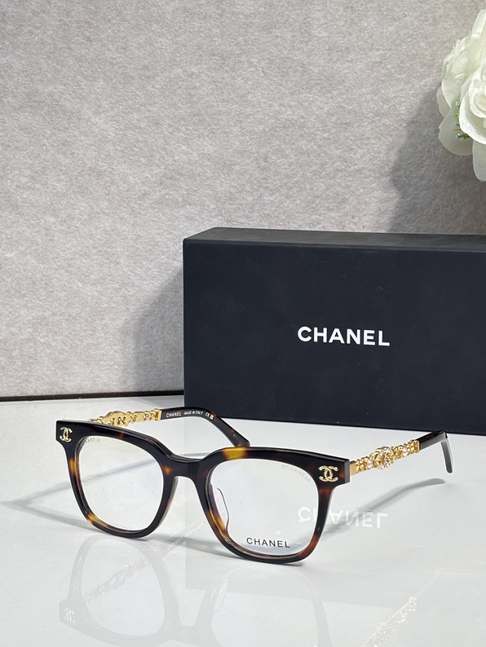 CHNL Sunglasses AAAA-7484