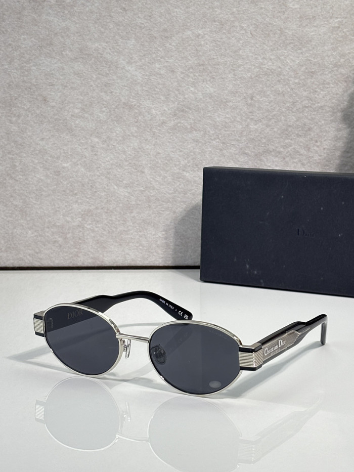 Dior Sunglasses AAAA-4929