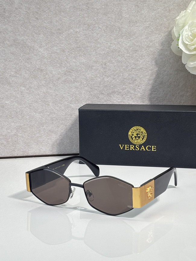 Versace Sunglasses AAAA-4692