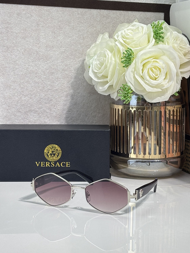 Versace Sunglasses AAAA-4681