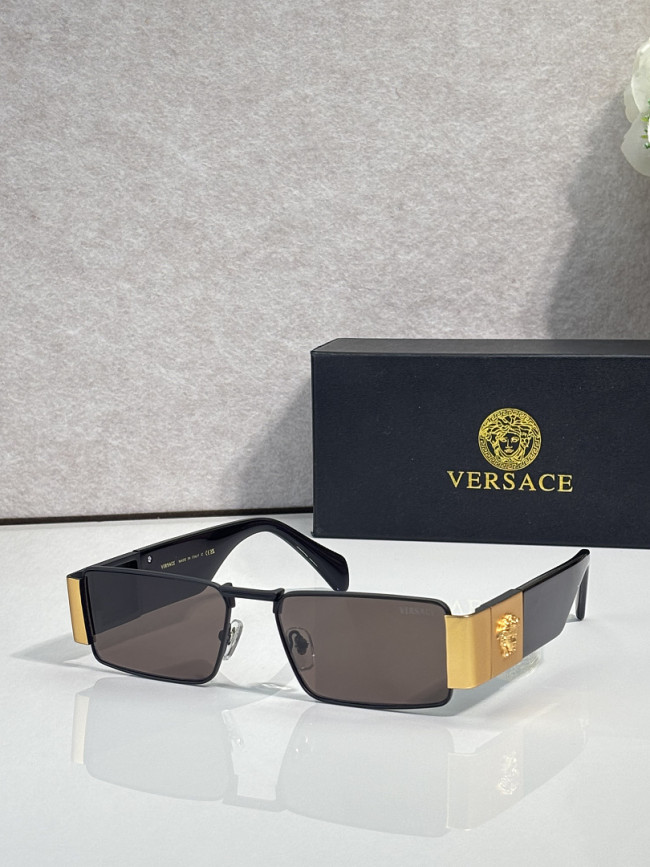 Versace Sunglasses AAAA-4699