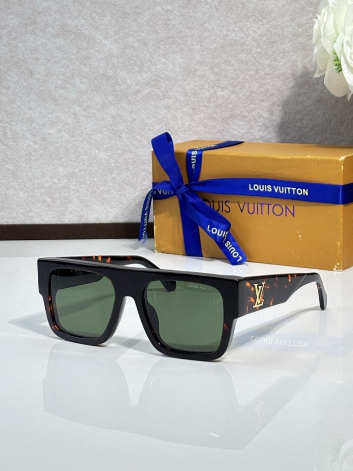 LV Sunglasses AAAA-7644