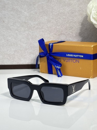 LV Sunglasses AAAA-7588
