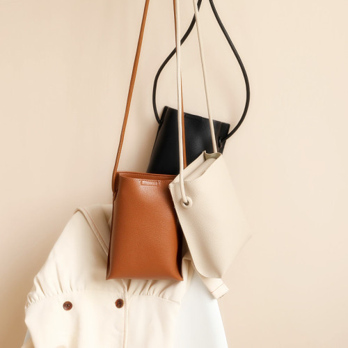 New Korean version vertical mobile phone women's bag, fashion and simple small satchel ins Japanese mini diagonal small bag