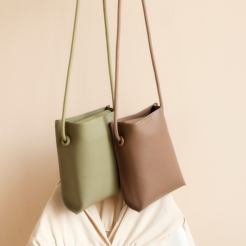 New Korean version vertical mobile phone women's bag, fashion and simple small satchel ins Japanese mini diagonal small bag