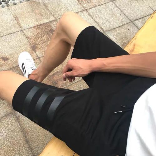 Men's shorts, cool five points, casual wear, loose big pants, beach three-point pants, fashionable sports pants