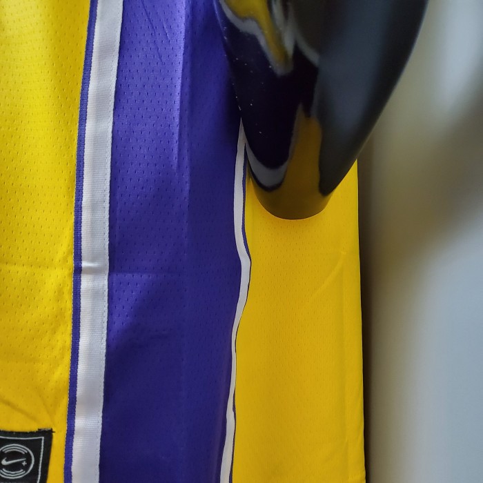 Kobe Bryant Los Angeles Lakers Swingman Jersey Yellow