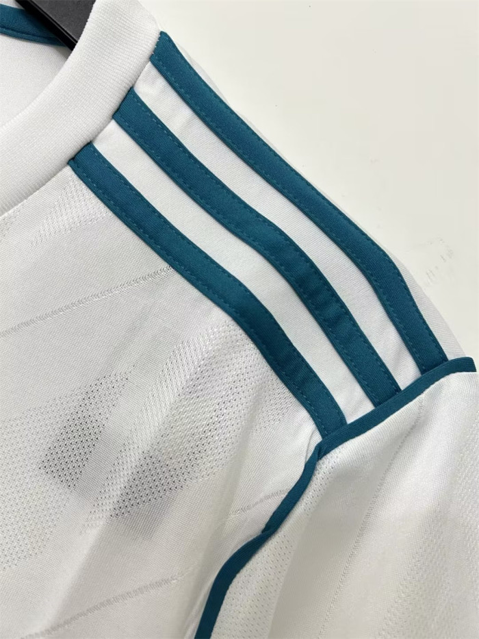 Real Madrid Home Retro Long Sleeves Jersey 17/18