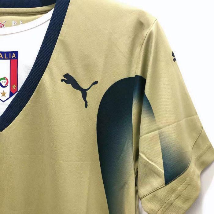 Italy Retro Goalkeeper Jersey 2006