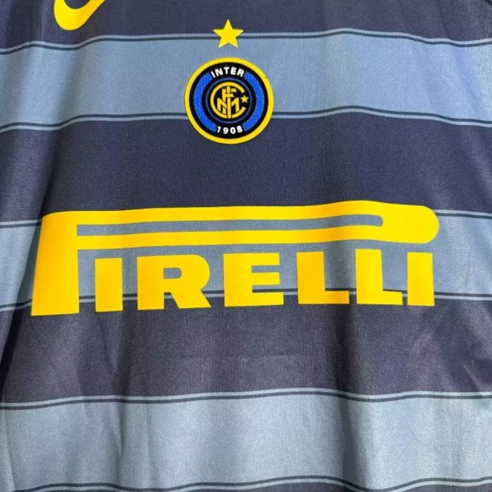 Inter Milan Third Retro Jersey 2004/05