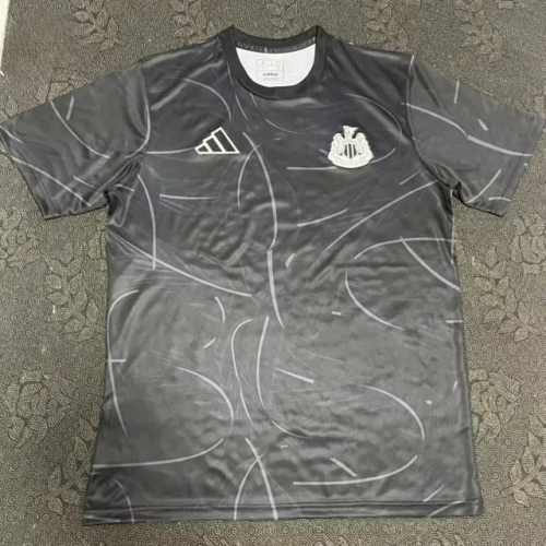 Newcastle United Pre-Match Black Man Jersey 24/25