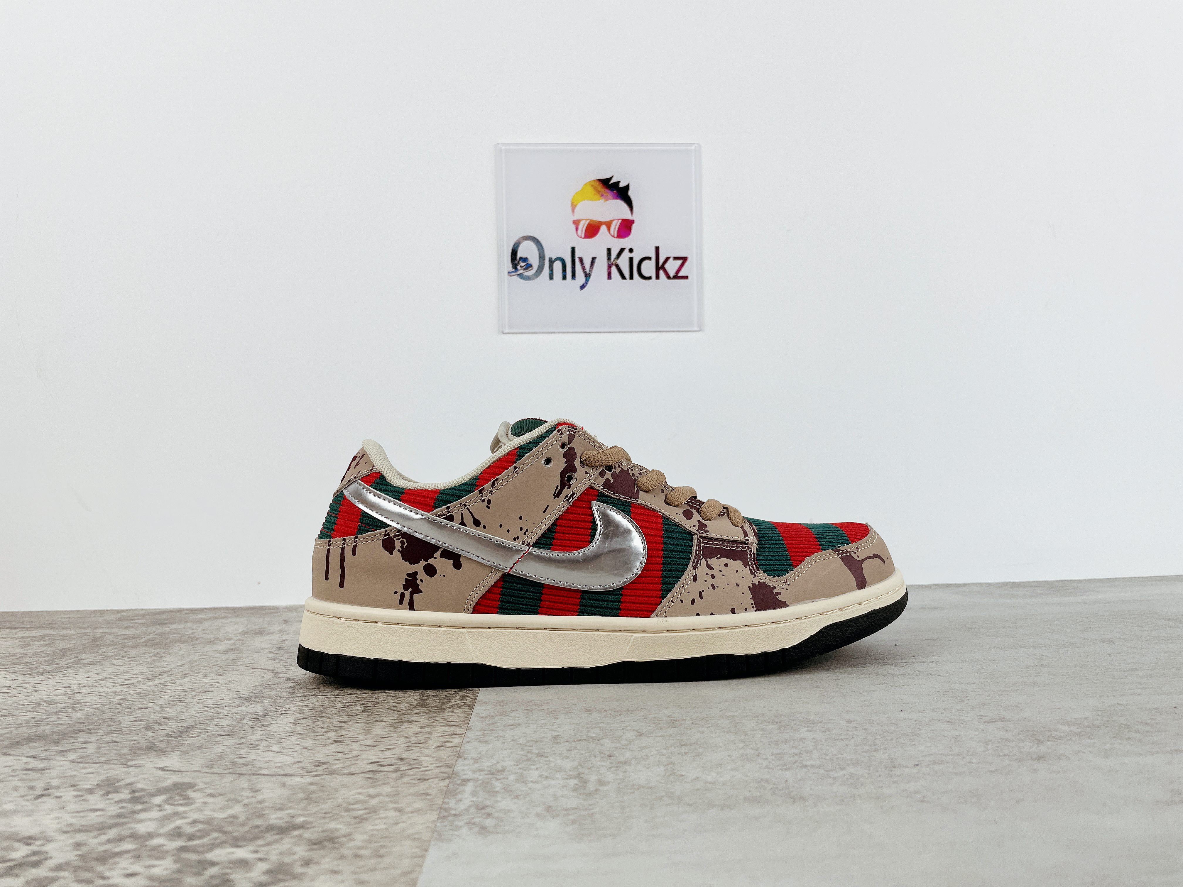 Dunk SB Low Freddy Krueger