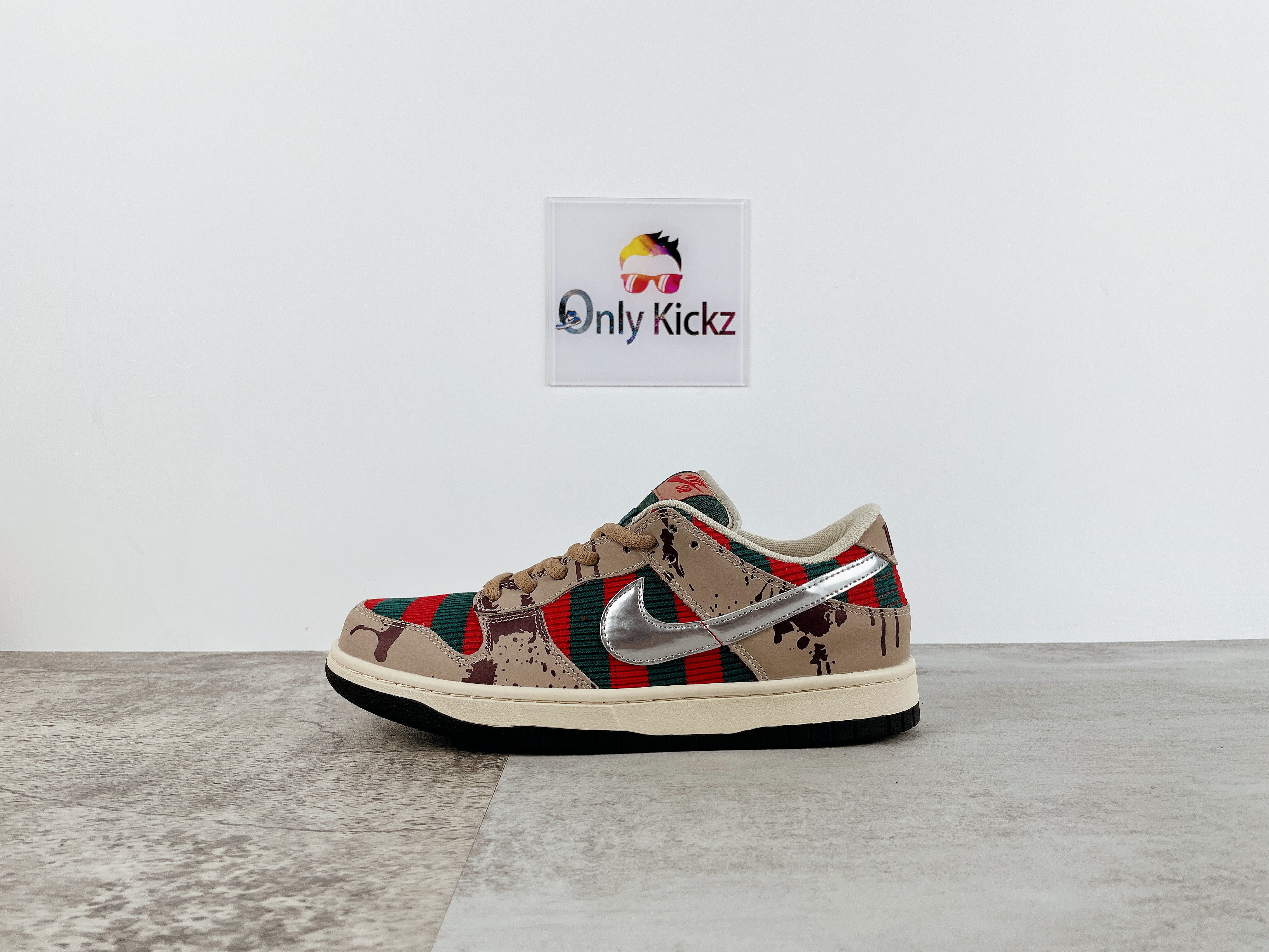 Dunk SB Low Freddy Krueger