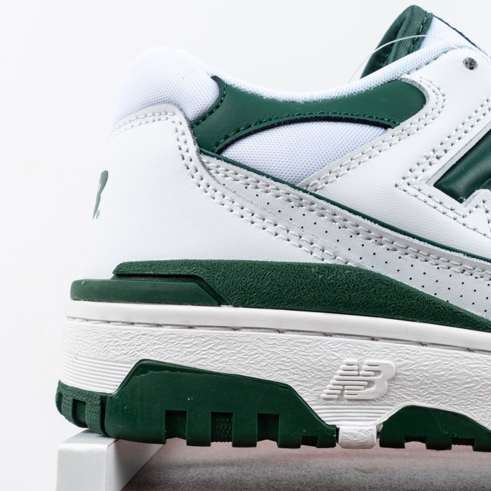 550 White Green