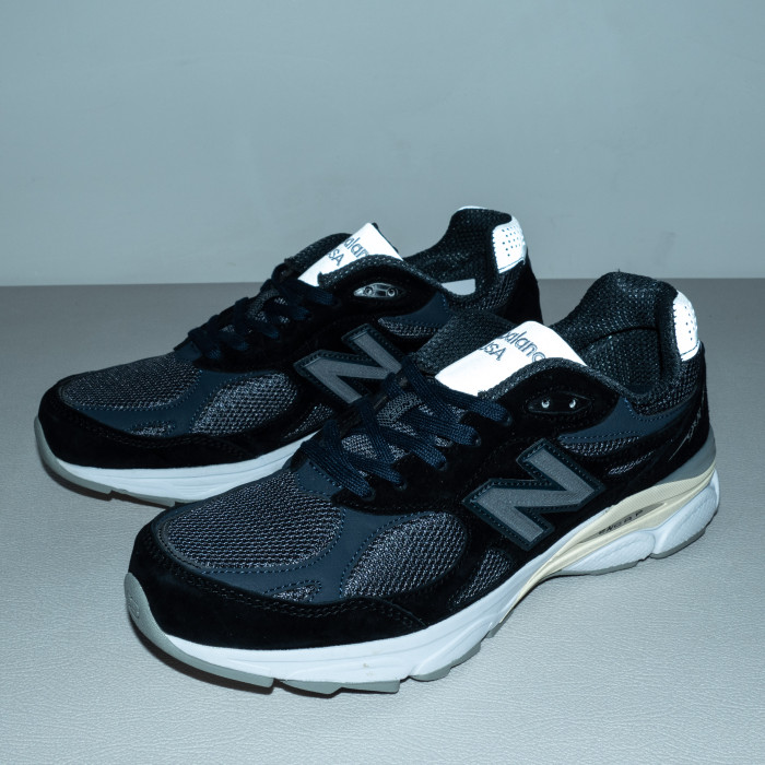 V3 Kith Genesis