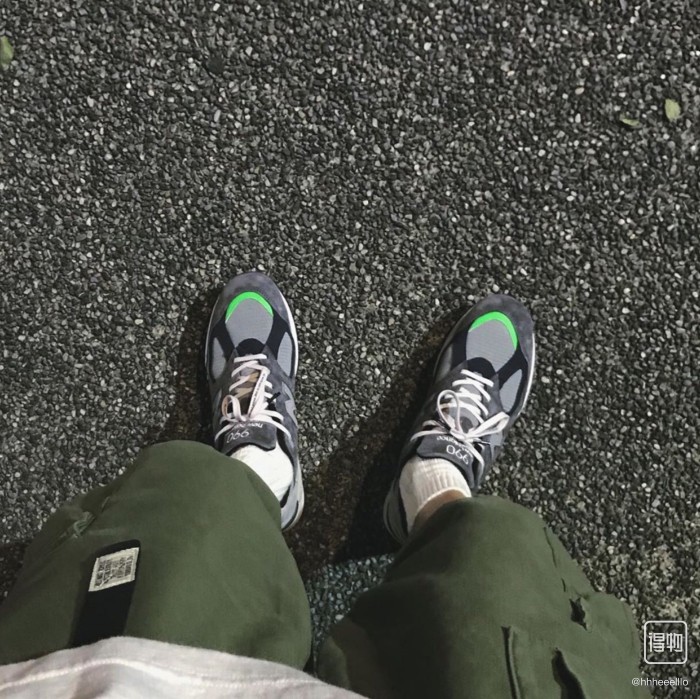 V2 Madness Grey