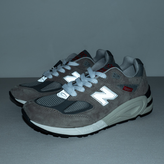 V2 Version 2