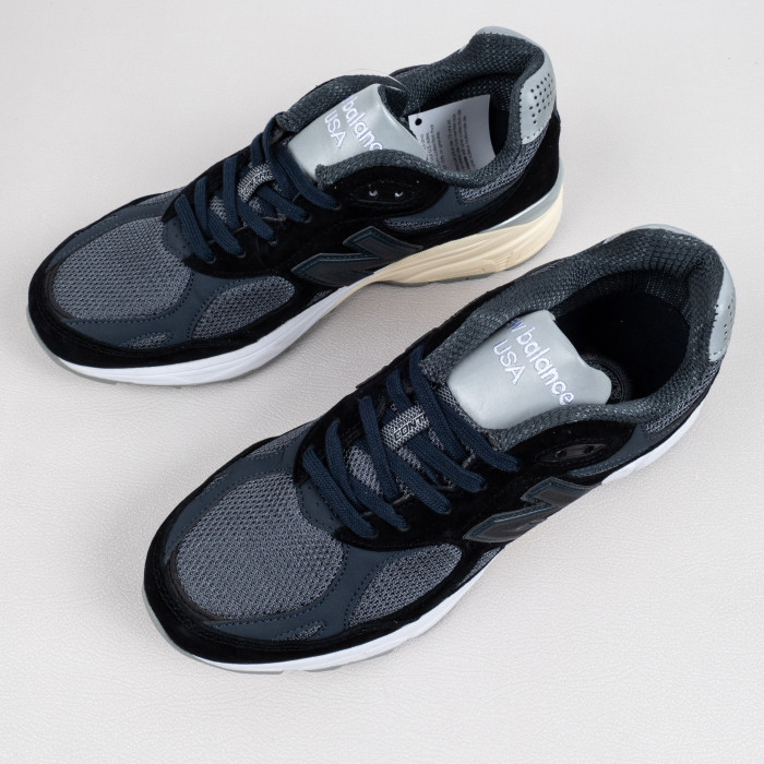 V3 Kith Genesis