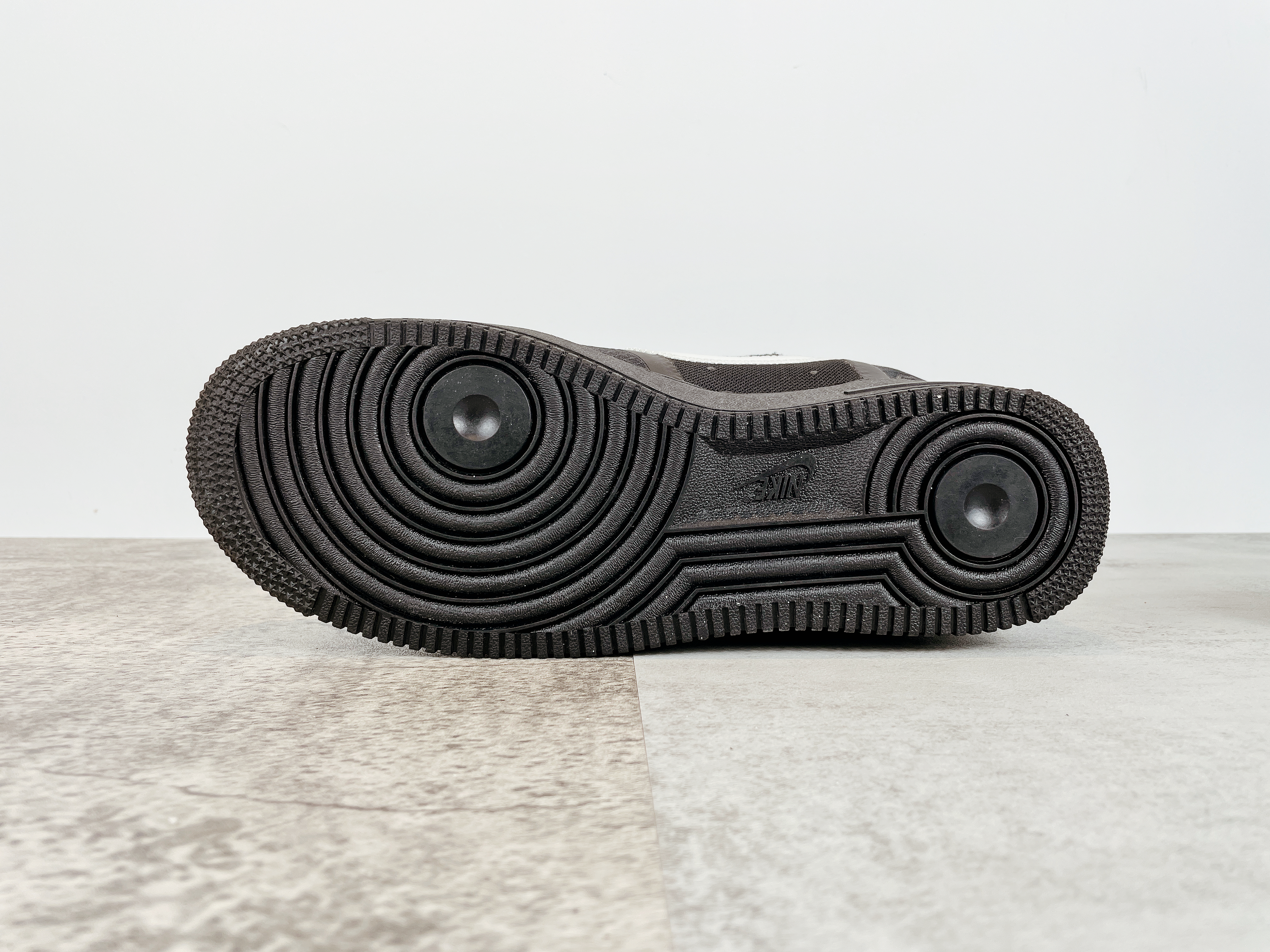 AF 1 Low OW Black White