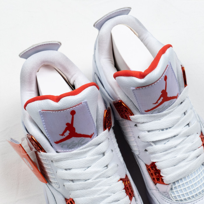 4's Retro Metallic Orange