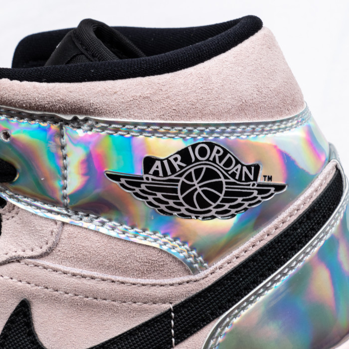 1's Mid Dirty Powder Iridescent