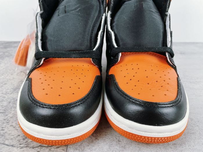 1's Retro Shattered Backboard