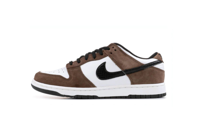 DUNK LOW White Black Trail End Brown