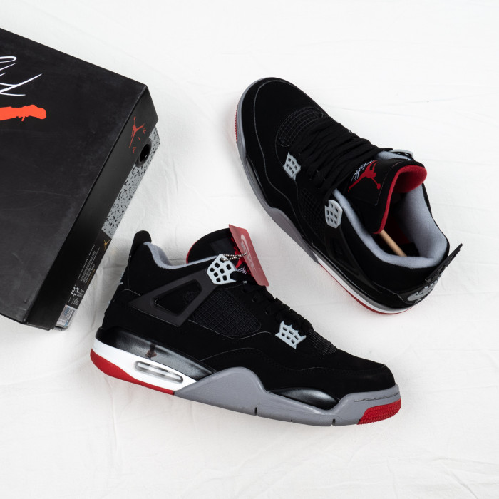 4's Retro Bred
