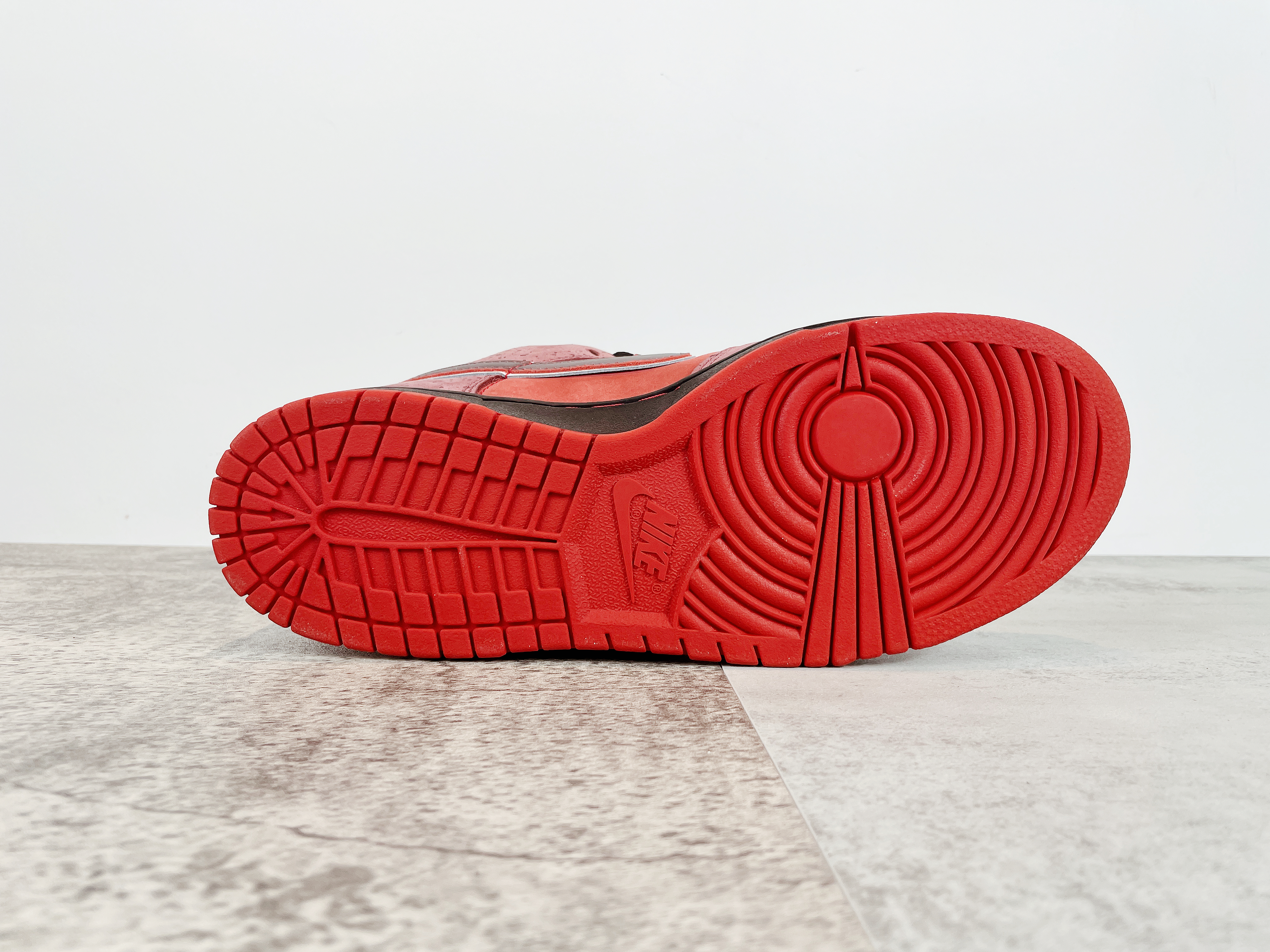 【OG】Dunk SB Low Red Lobster (Regular Box)