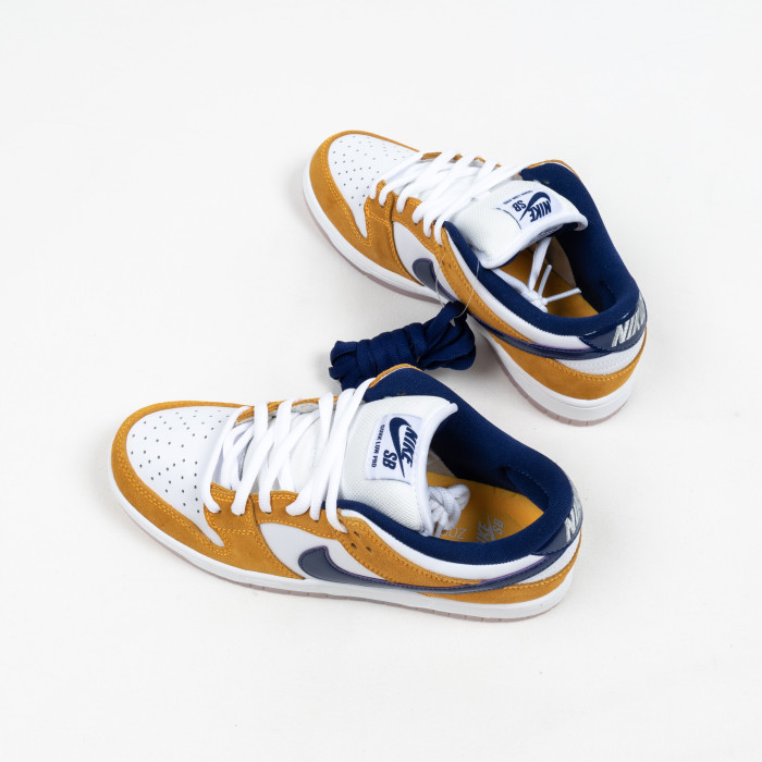 SB DUNK LOW PRO 'Laser Orange'