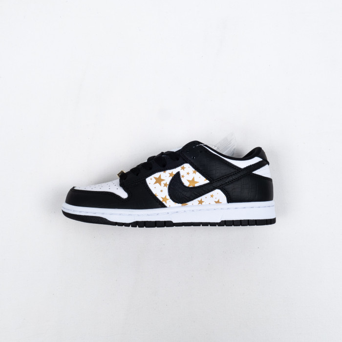 SB Dunk Low Supreme Stars Black