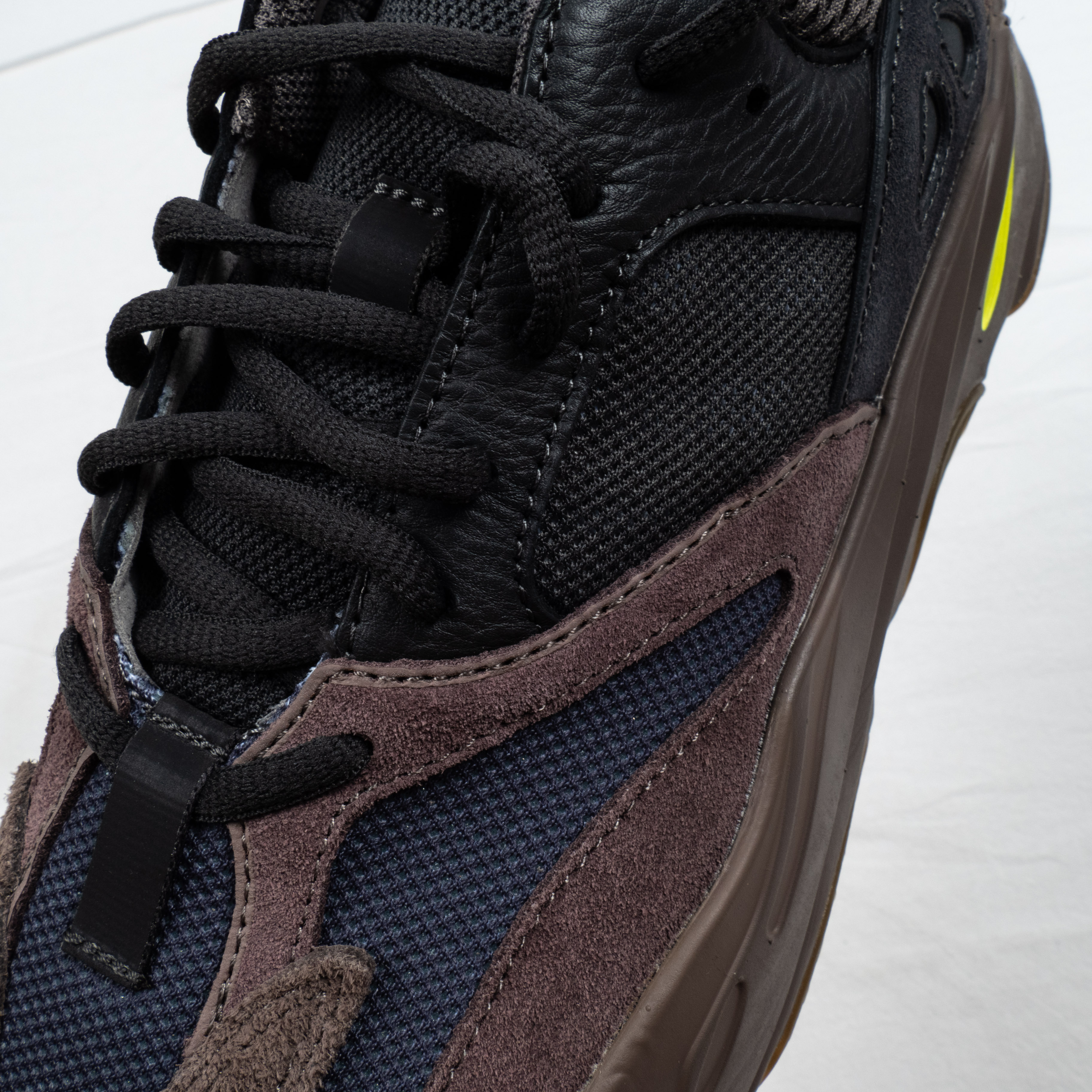 700 Mauve