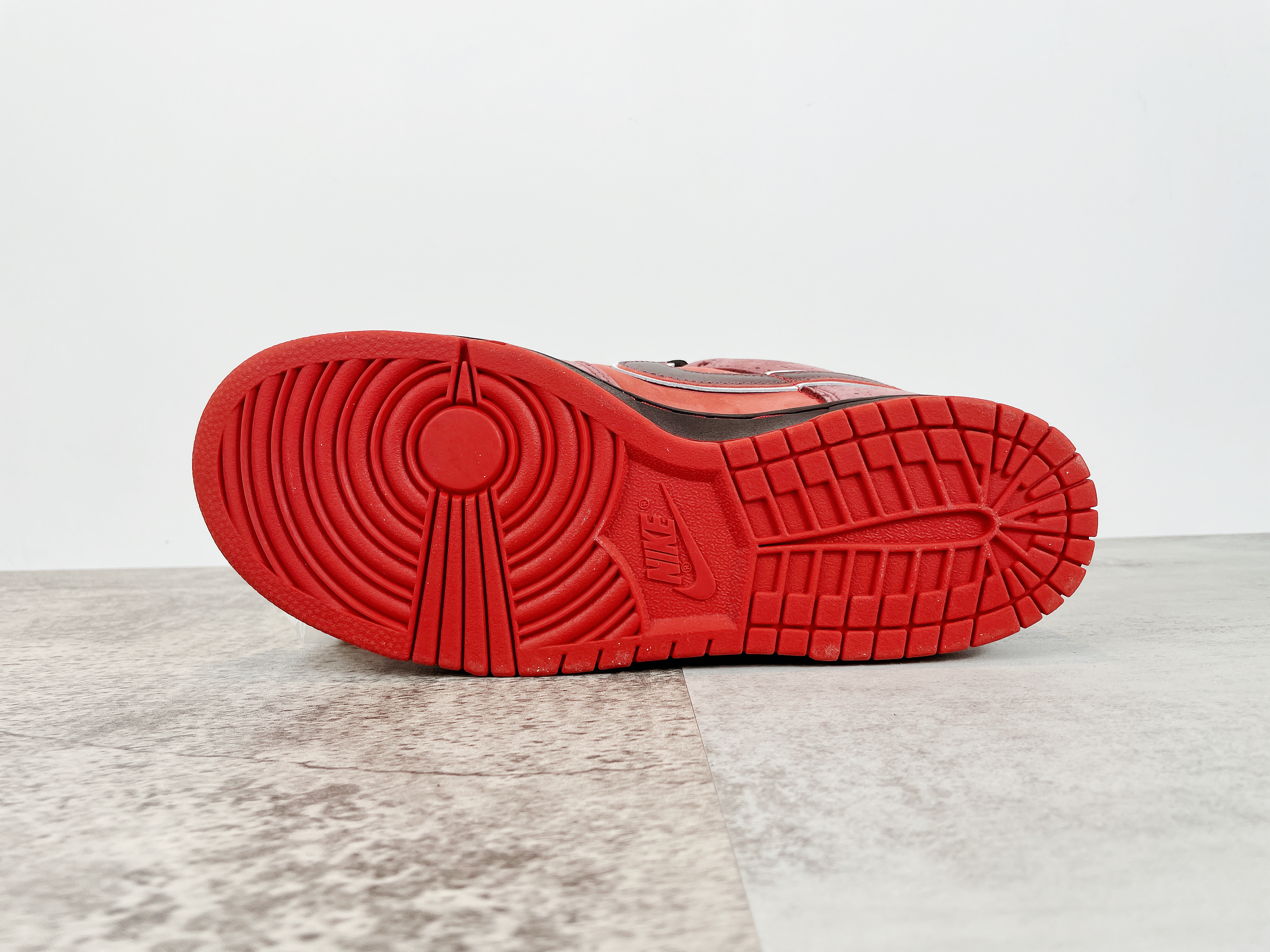 【OG】Dunk SB Low Red Lobster (Regular Box)