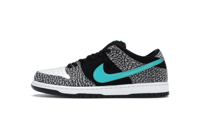SB Dunk Low atmos Elephant