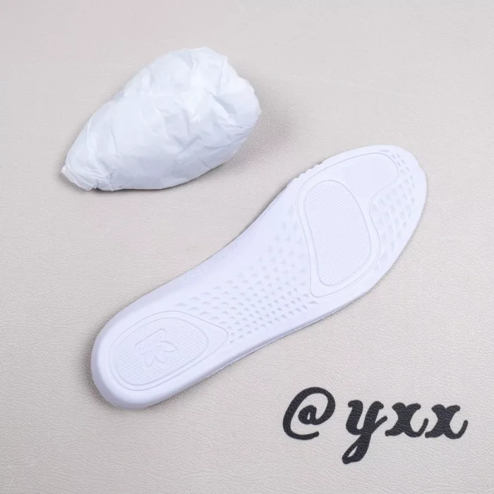 V2 Beluga Reflective