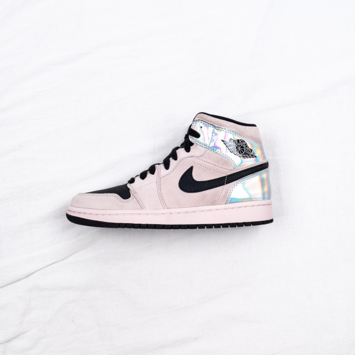 1's Mid Dirty Powder Iridescent