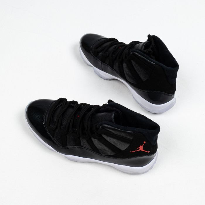 11's Retro 72-10