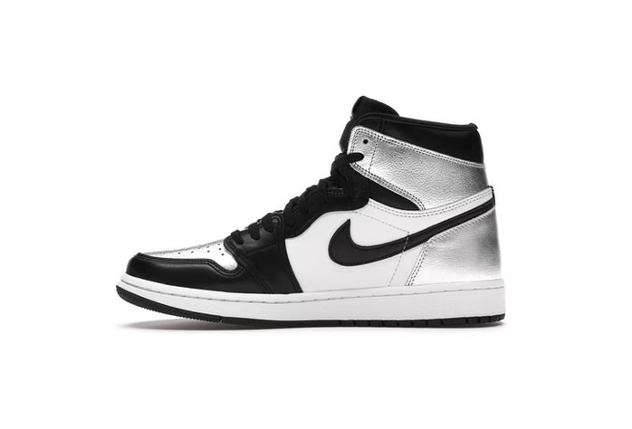 1's Retro High Silver Toe
