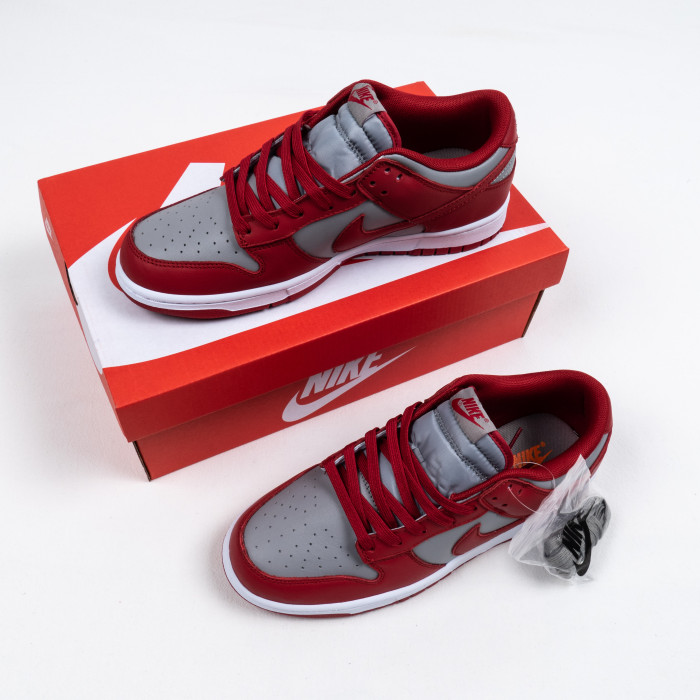 Dunk Low Retro Medium Grey Varsity Red UNLV