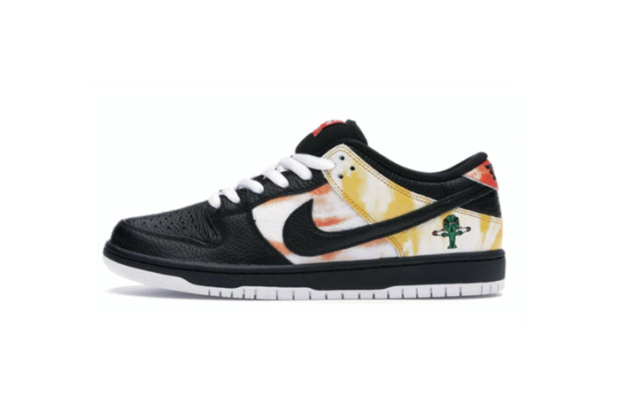 SB Dunk Low Raygun Tie-Dye Black