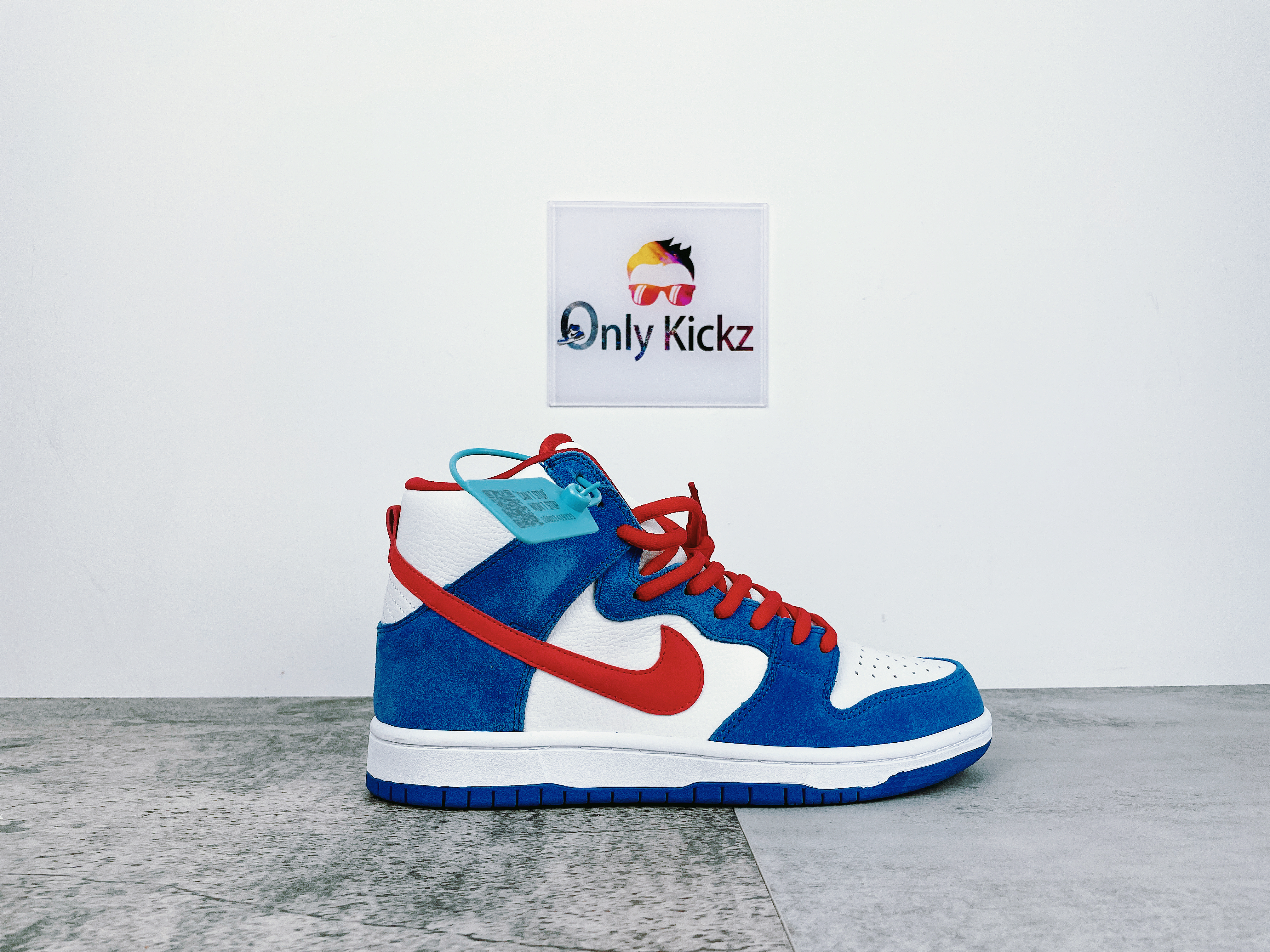 SB Dunk High Doraemon