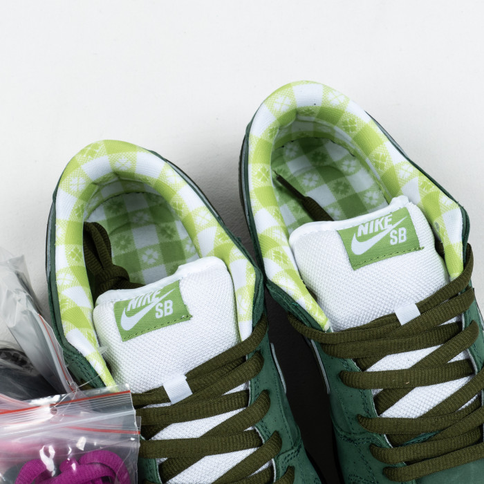 【OG】SB Dunk Low Concepts Green Lobster (Regular Box)