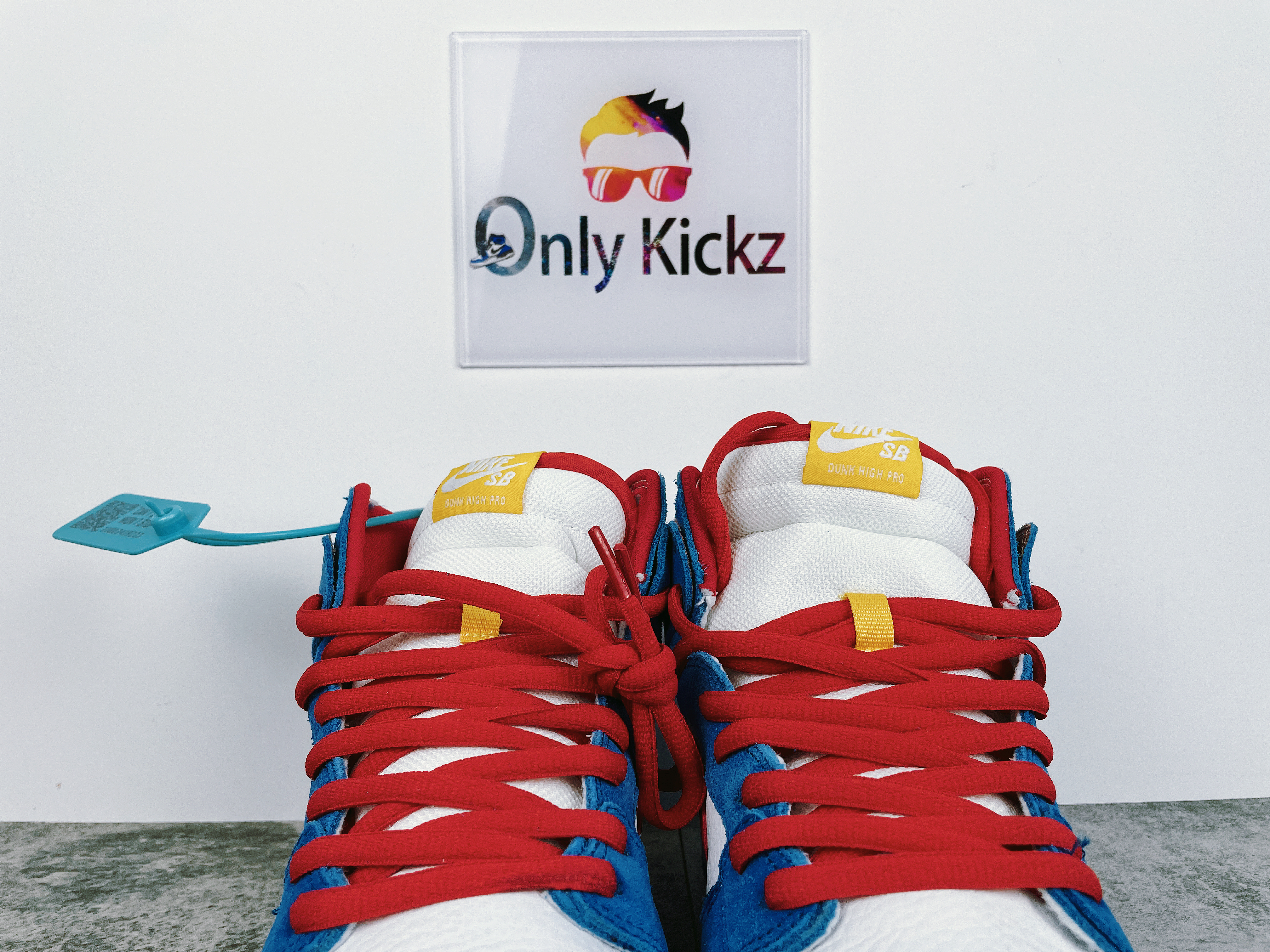 SB Dunk High Doraemon