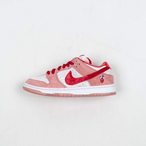 SB Dunk Low StrangeLove Skateboards