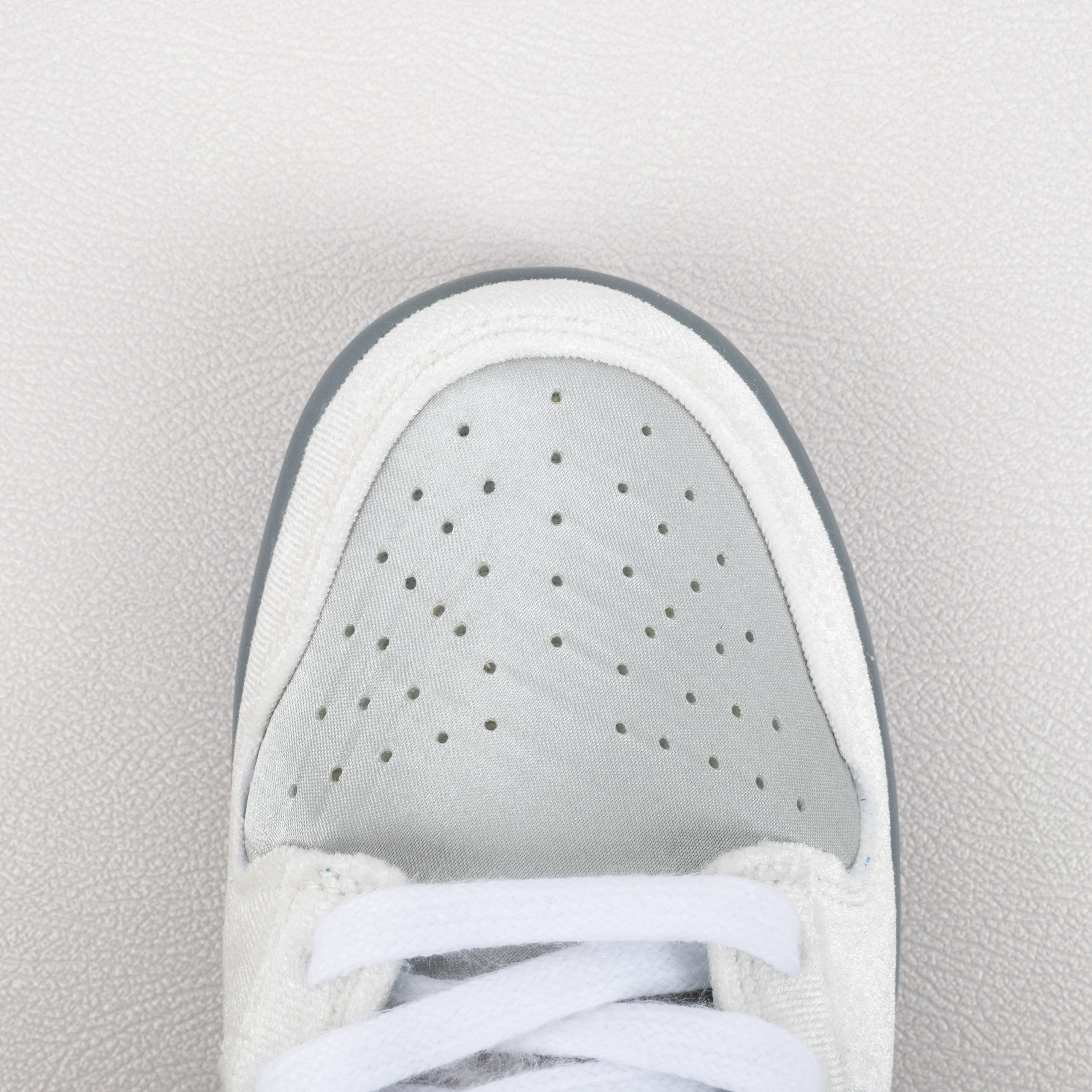 Dunk Low Ice