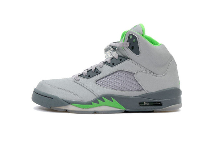 Retro Green Bean (2022)