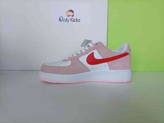 AF 1 07 QS Valentine's Day Love Letter
