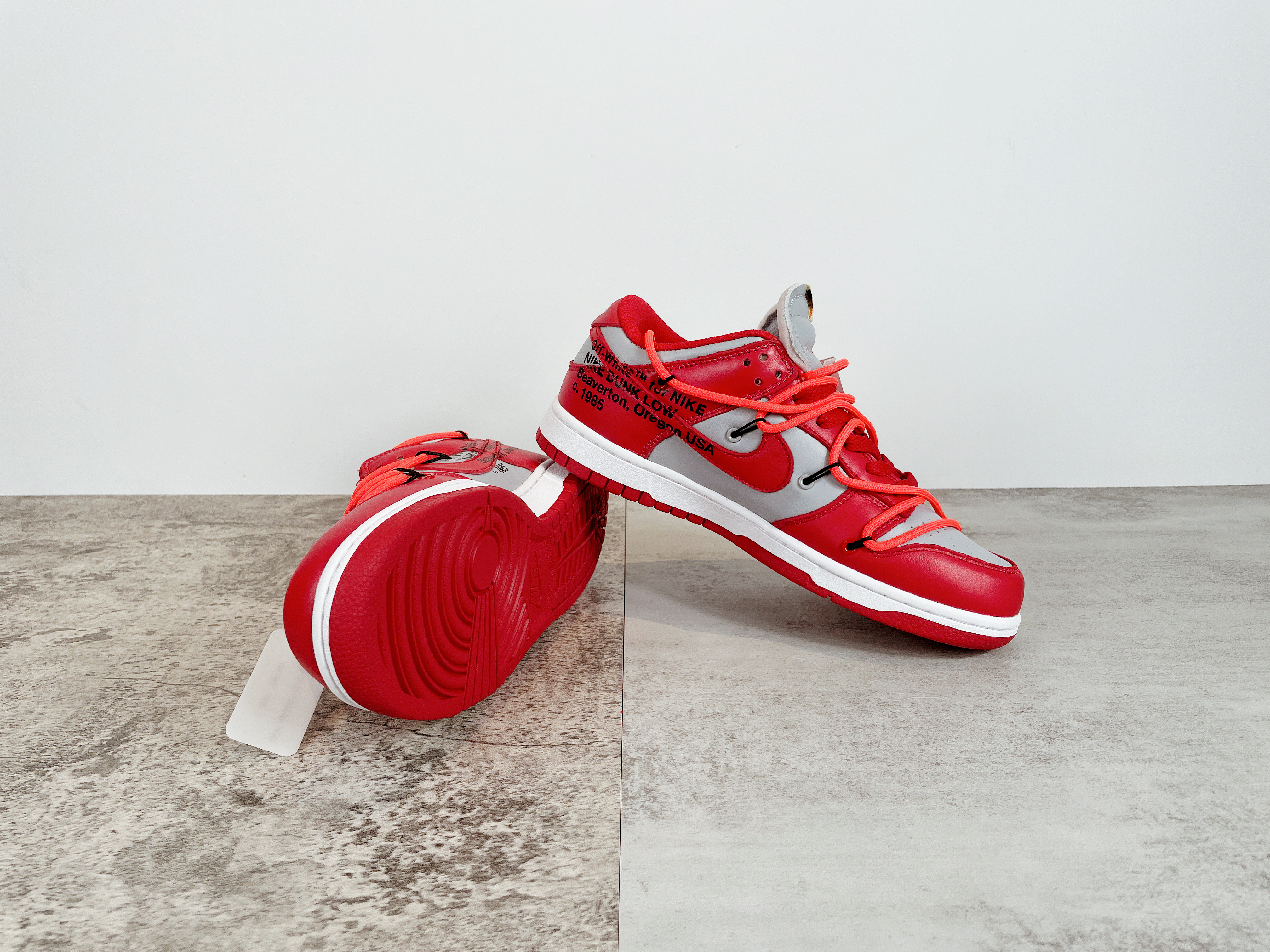 OWx Futura x SB Dunk University Red