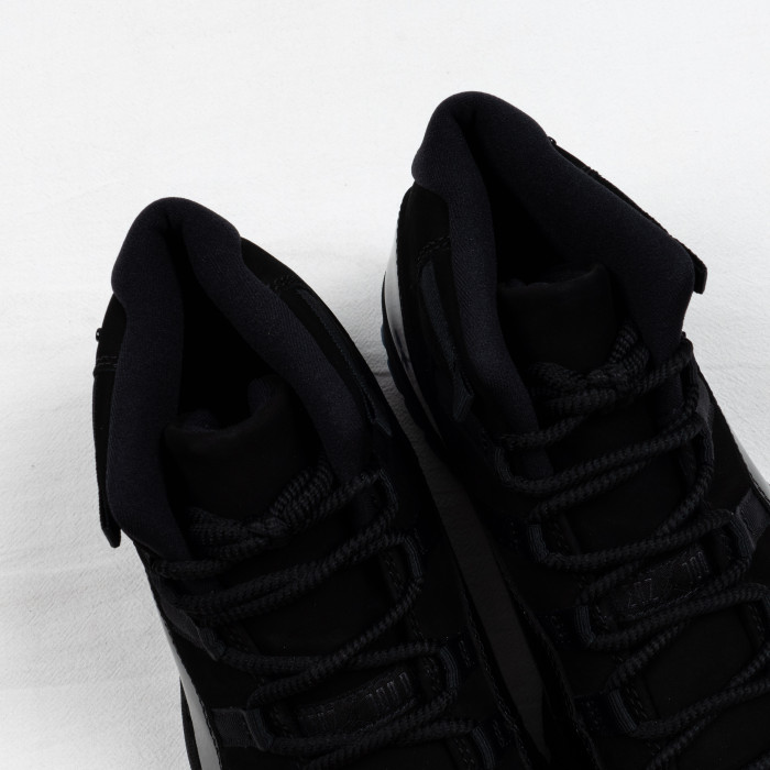 11's Retro Cap and Gown